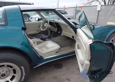 1980 Chevrolet Corvette from USA, damaged, VIN 1Z878AS431825